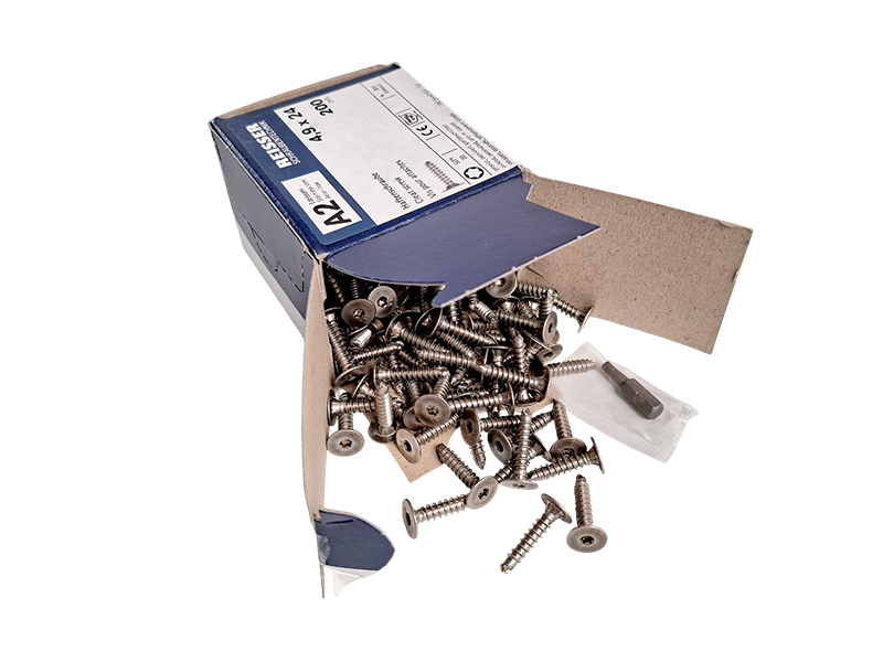 REES STAINLESS STEEL CLIP SCREWS - Image 5