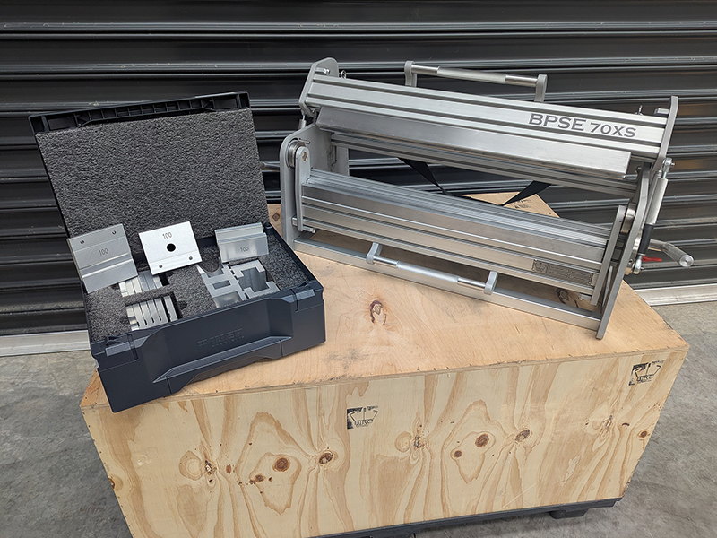 BIRO PROFIL SHEETMETAL HAND BENDING MACHINE 700MM - Image 4
